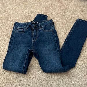 hollister jeans